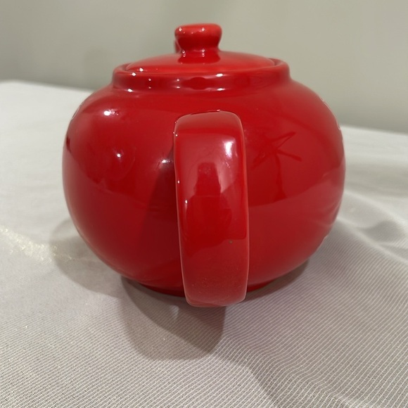 The Old Pottery Company Keep Calm And Drink Tea Red Ceramic Teapot 4 Cup Lid - Picture 5 of 11